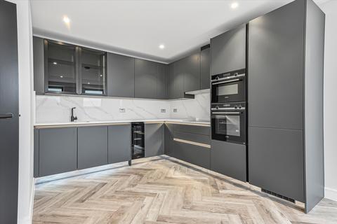 2 bedroom flat to rent, Kentish Town Road, London, NW1