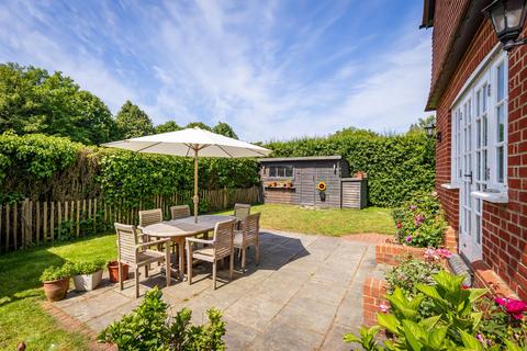 undefined, Fernden Lane, Haslemere, GU27