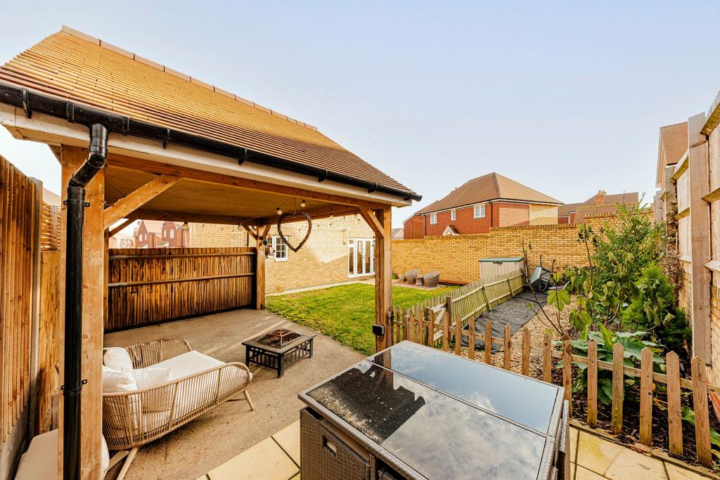 Rear Garden (1)