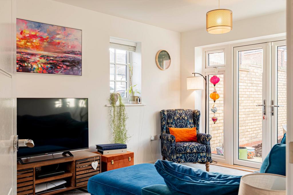 Living Room (2)
