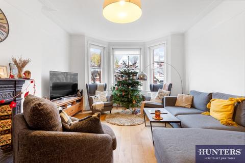 2 bedroom apartment for sale, Lyncroft Mansions, Lyncroft Gardens, West Hampstead