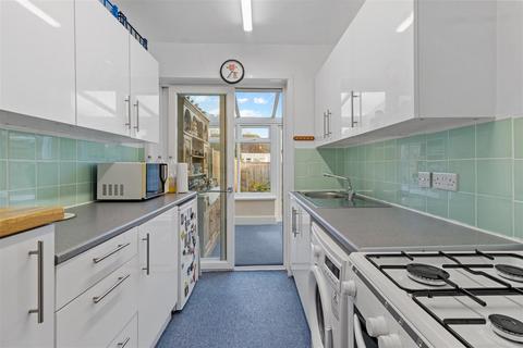 2 bedroom semi-detached bungalow for sale, Western Avenue, Polegate BN26