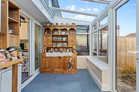 2 bedroom semi-detached bungalow for sale, Western Avenue, Polegate BN26