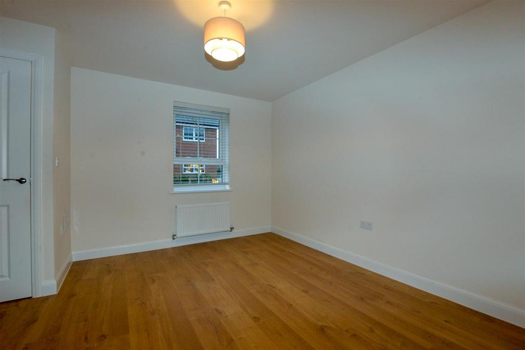Living Room 3.jpg