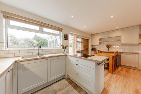 3 bedroom end of terrace house for sale, Windermere, Faversham, ME13