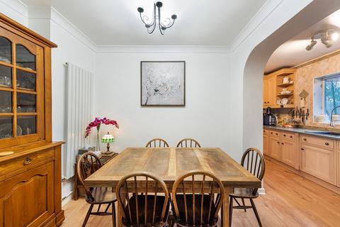 4 bedroom semi-detached house for sale, Swanton Road, Erith, DA8