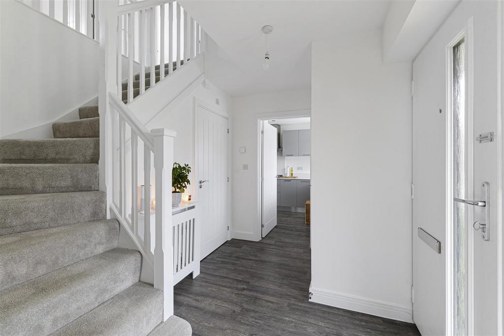 31 Park Drive02.jpg