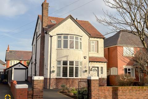 4 bedroom detached house for sale, Newbury Road, Lytham St. Annes, FY8