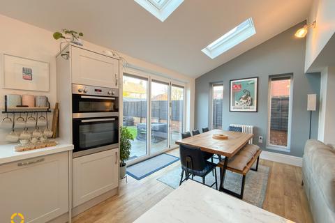 4 bedroom detached house for sale, Newbury Road, Lytham St. Annes, FY8