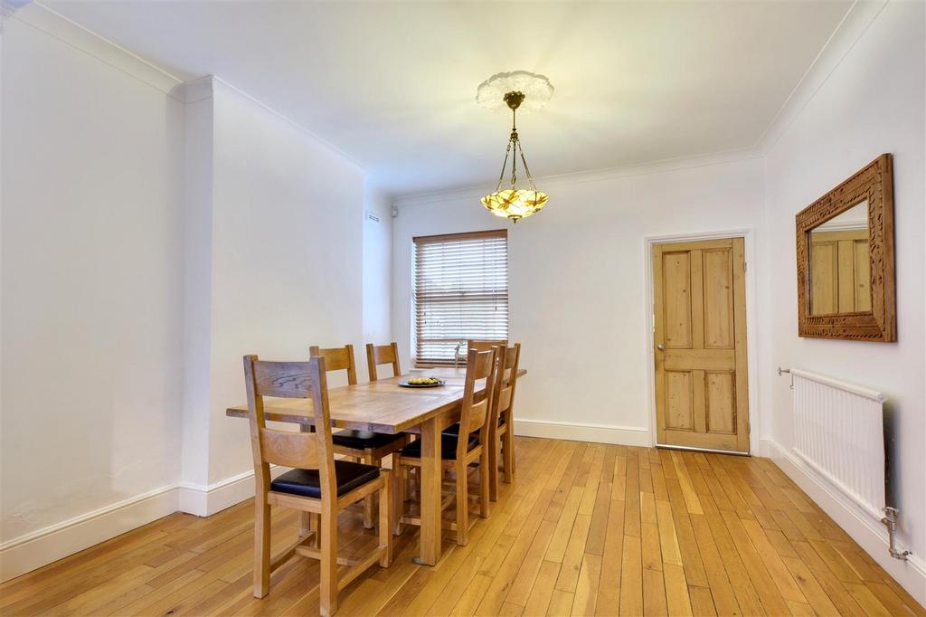 Dining Room 4.jpeg