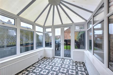 3 bedroom semi-detached house for sale, Robinson Road, Nottingham