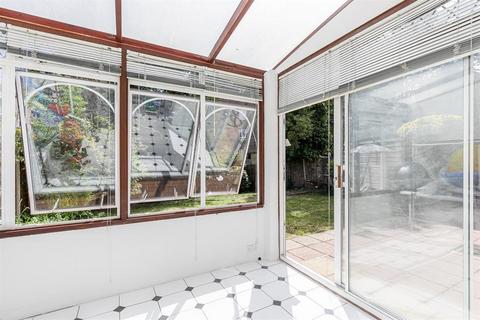 undefined, Woodberry Grove, London, N4