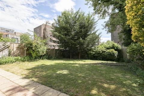 undefined, Woodberry Grove, London, N4