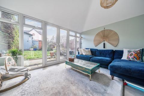 2 bedroom terraced house for sale, Dairymans Walk, Surrey GU4