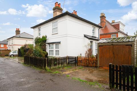 2 bedroom semi-detached house for sale, Magazine Place, Leatherhead