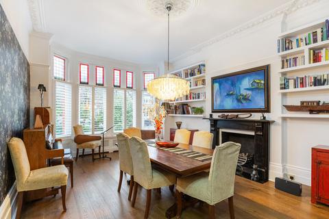 5 bedroom detached house for sale, London W5