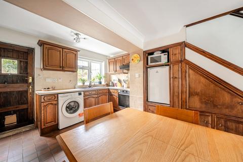 2 bedroom terraced house for sale, High Street, Redhill RH1