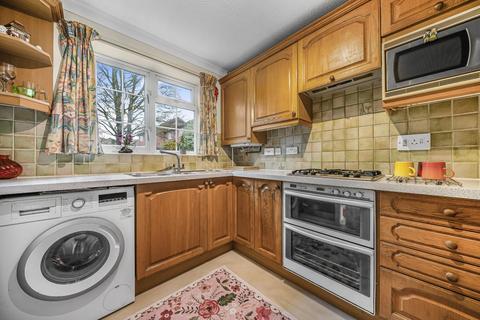 undefined, Greenhill Gardens, Surrey GU4