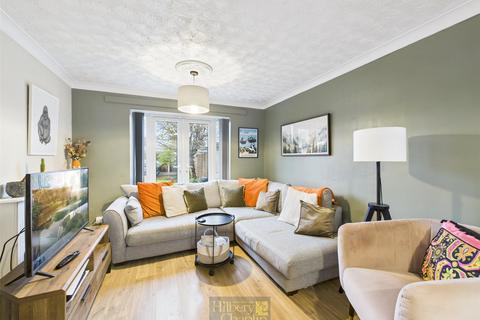 3 bedroom terraced house for sale, Curling Tye, Basildon, Essex, SS14