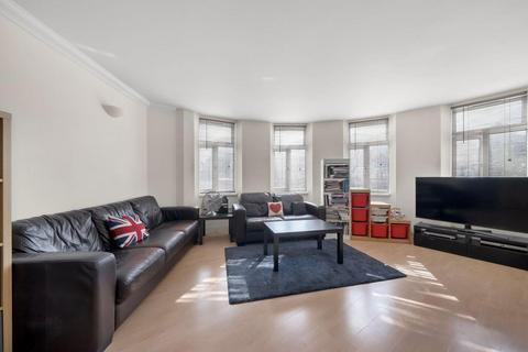 2 bedroom apartment for sale, Stoke Newington High Street, London N16