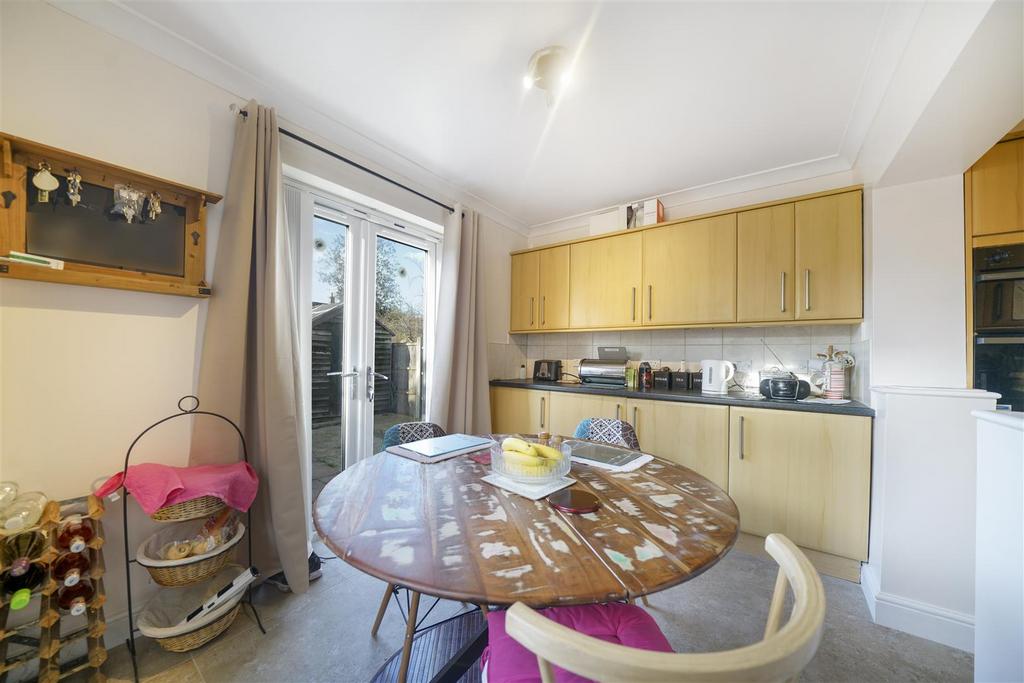 50 Blacklands Road - b Dme9 BQ9 Uwctuy Dii HIB.jpg
