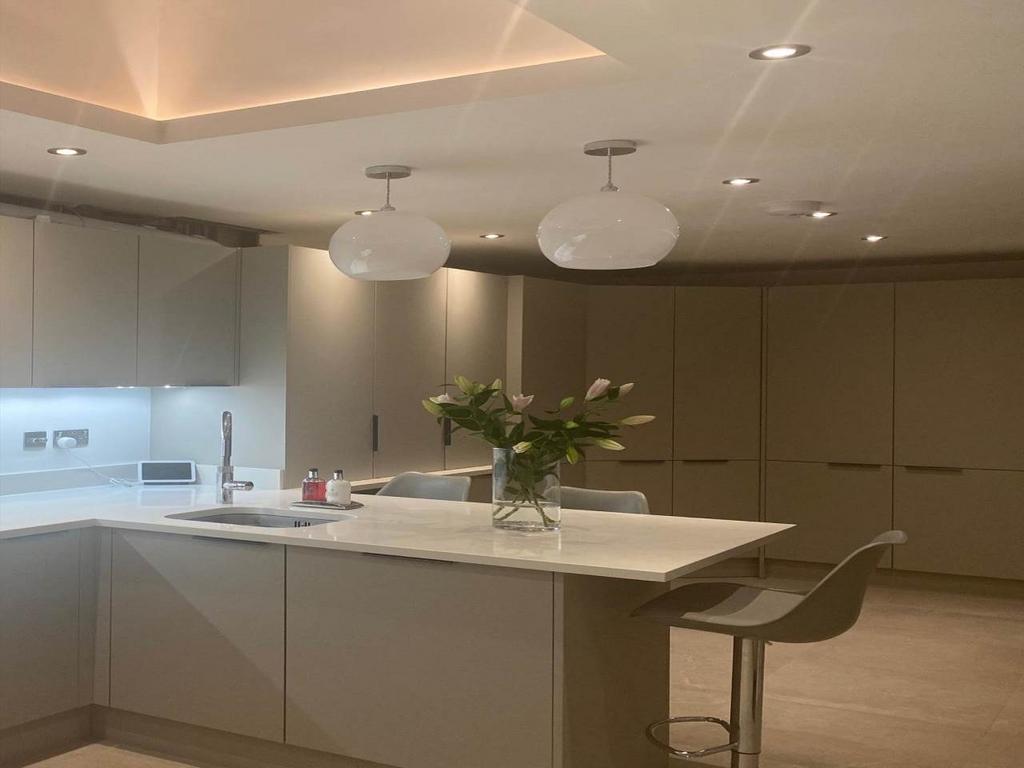 Kitchen 1