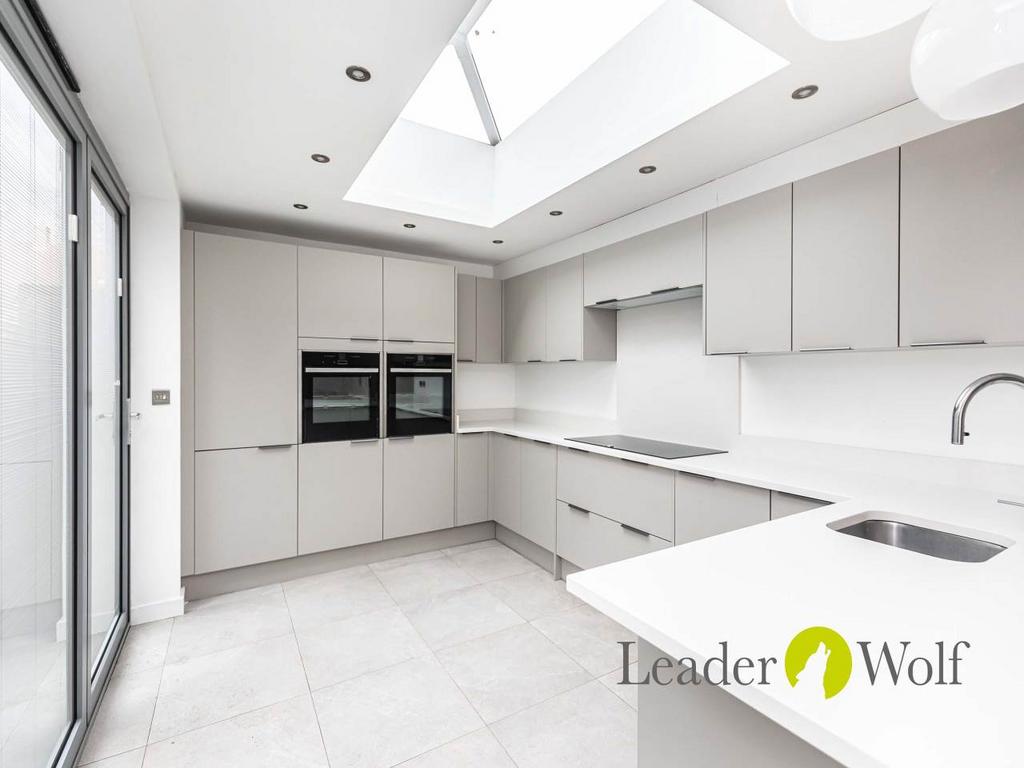 Kitchen 2