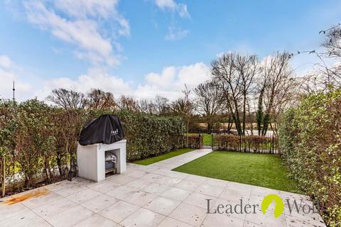 undefined, Pottle Walk, Wimborne,