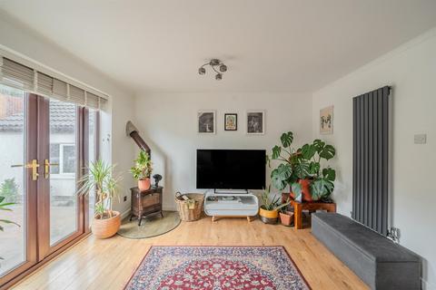 3 bedroom semi-detached house for sale, Coed-Y-Canddo Road, Pontypool NP4