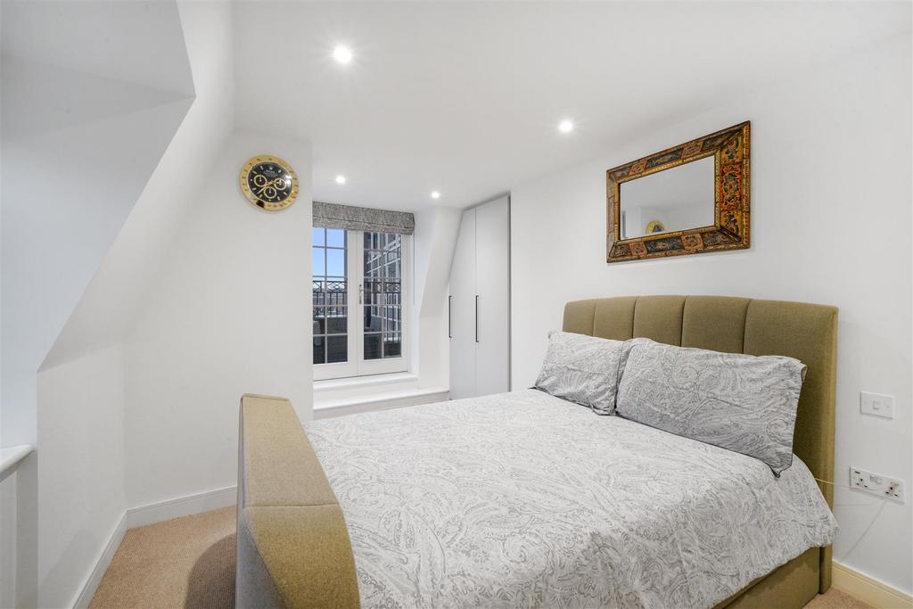23 Garland Court, Lisgar Terrace - hibv IBWv Dw VSAyh
