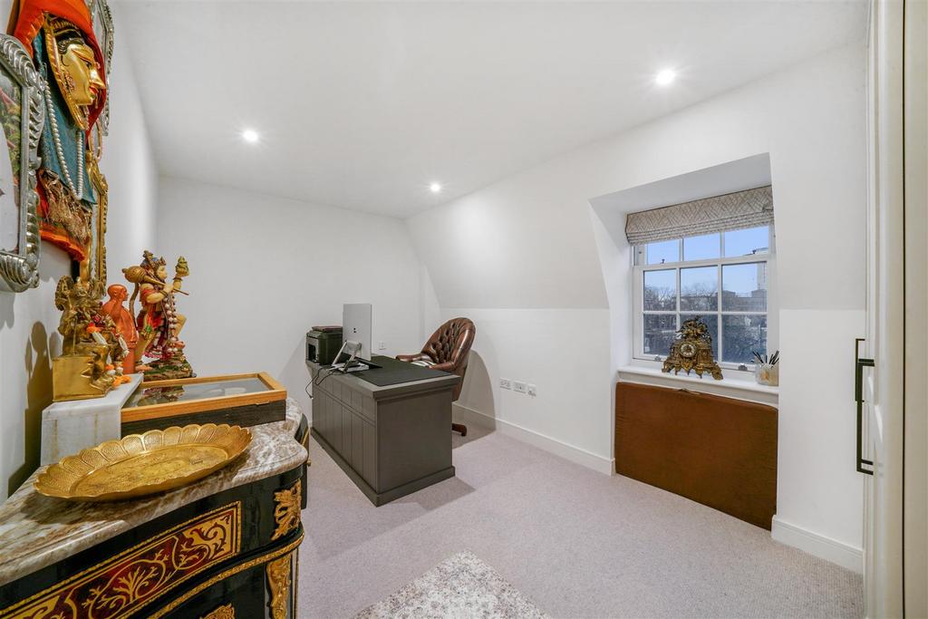 23 Garland Court, Lisgar Terrace - Lw Lx8 Zp Bg Jerv TK