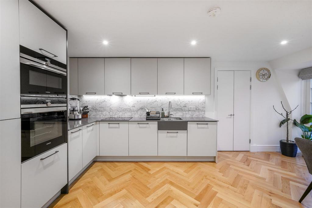 23 Garland Court, Lisgar Terrace - Qr Kxgo N1 SJq7 UHY