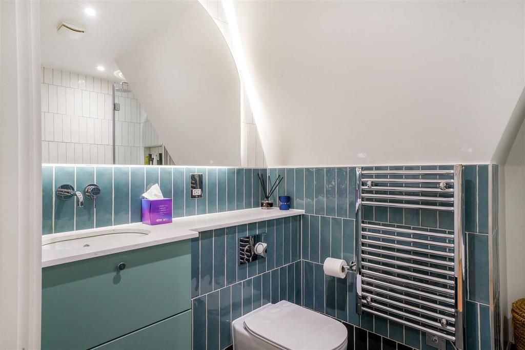 23 Garland Court, Lisgar Terrace - wueovlw UVUk Cob O