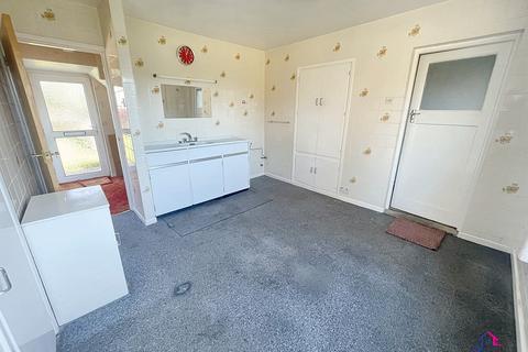 undefined, Lime Grove Grantham NG31