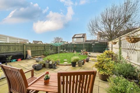 3 bedroom detached house for sale, Middle Ground, Cricklade, Swindon, SN6