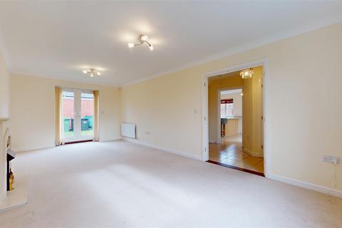 4 bedroom detached house for sale, Harmans Cross, Milton Keynes MK10