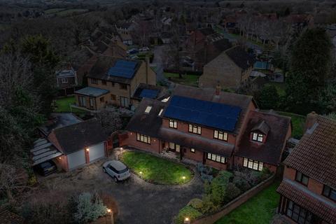 5 bedroom detached house for sale, Substantial over 3000 square foot, energy efficient, 5 bedroom family home