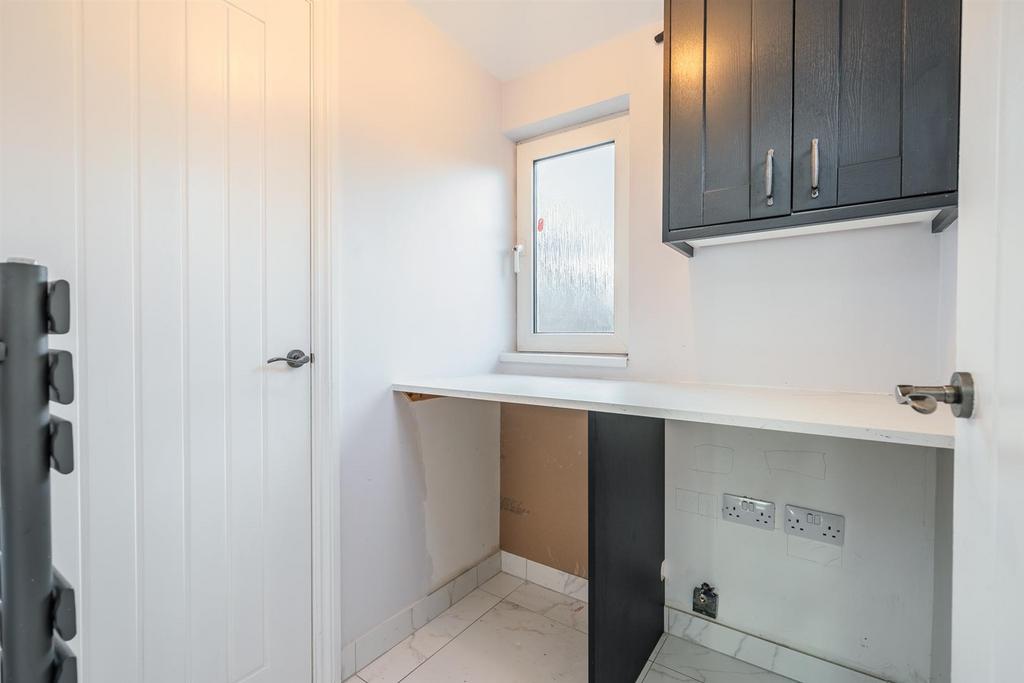50 Salisbury Court-27.jpg