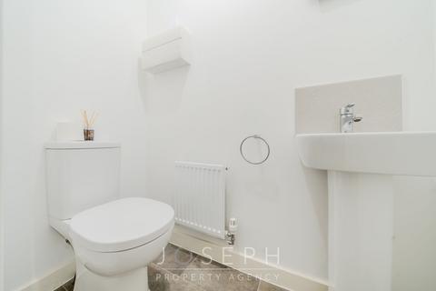3 bedroom townhouse for sale, Davidson Close, Ipswich, IP2