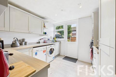 3 bedroom semi-detached house for sale, Seventh Avenue, Canvey Island, SS8