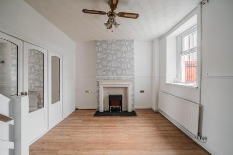 2 bedroom terraced house for sale, South Street, Pontypool NP4