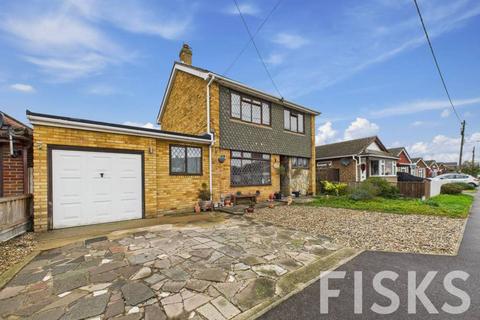3 bedroom detached house for sale, Hannett Road, Canvey Island, SS8