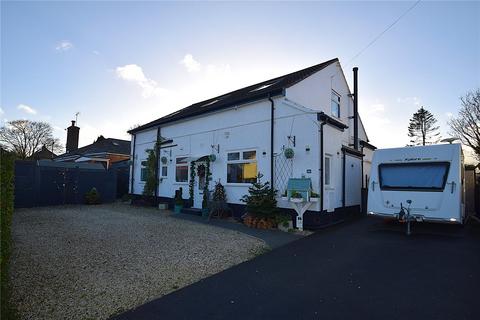 5 bedroom detached house for sale, Scalby Avenue, Newby, Scarborough, North Yorkshire, YO12