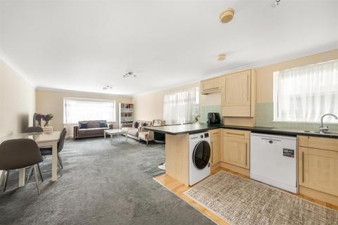undefined, Godstone Road, Whyteleafe CR3