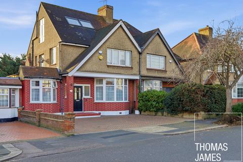 4 bedroom semi-detached house for sale, Colne Road, London, N21