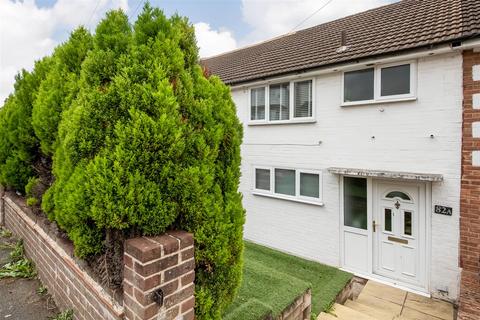 3 bedroom terraced house for sale, Campbell Road, Caterham CR3