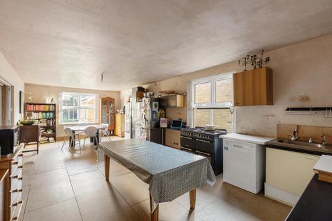5 bedroom detached house for sale, London W13