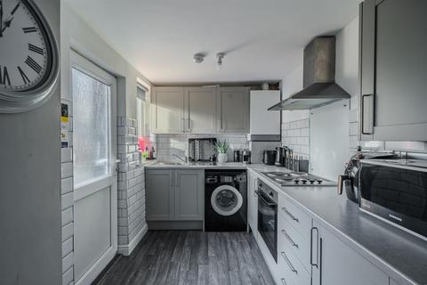 3 bedroom semi-detached house for sale, Brookside, Pontypool NP4