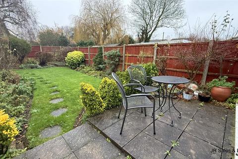 2 bedroom semi-detached bungalow for sale, Jones Road, Goffs Oak
