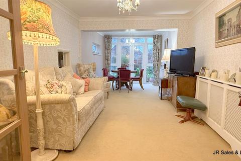 2 bedroom semi-detached bungalow for sale, Jones Road, Goffs Oak